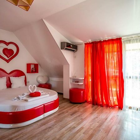 Lombardi Family Hotel Rusçuk Dış mekan fotoğraf