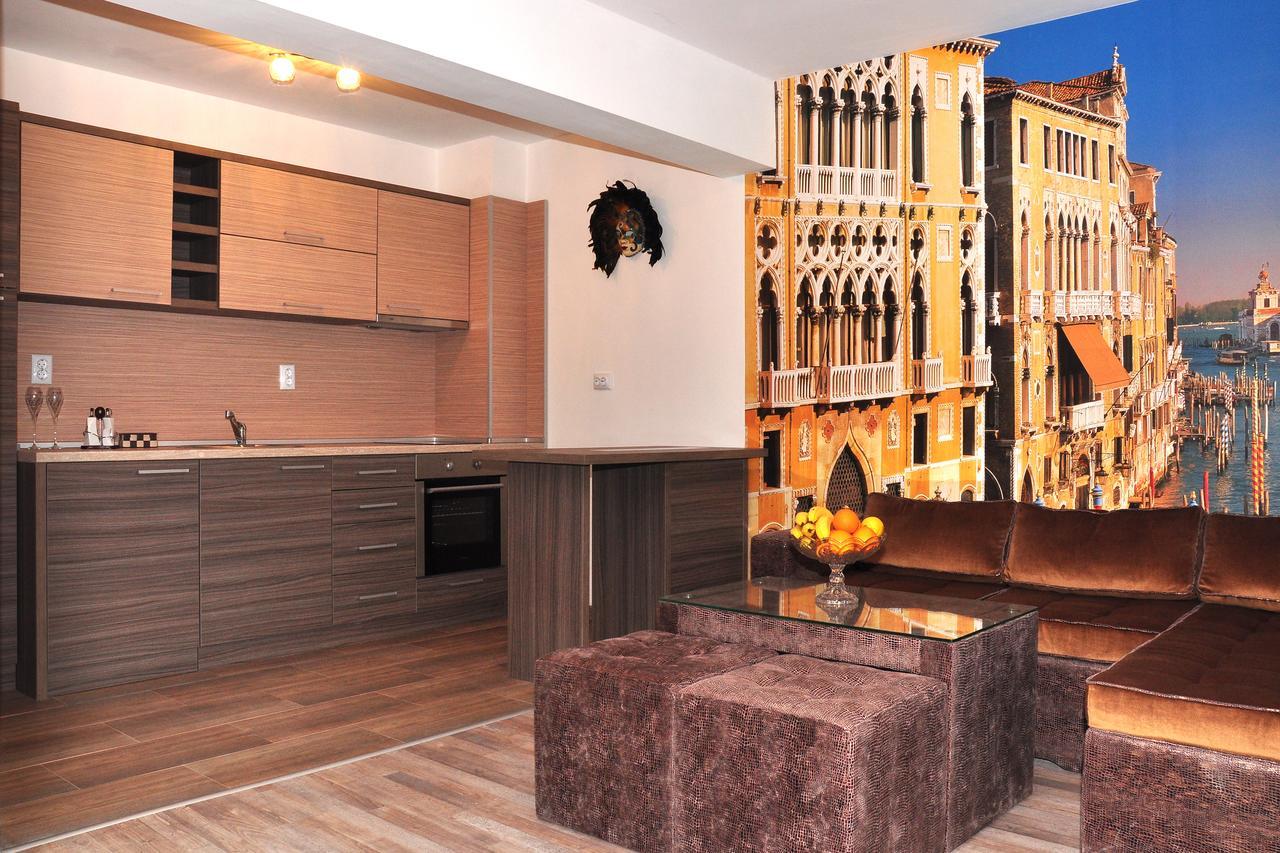 Lombardi Family Hotel Rusçuk Dış mekan fotoğraf