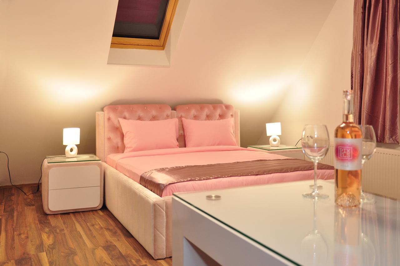 Lombardi Family Hotel Rusçuk Dış mekan fotoğraf