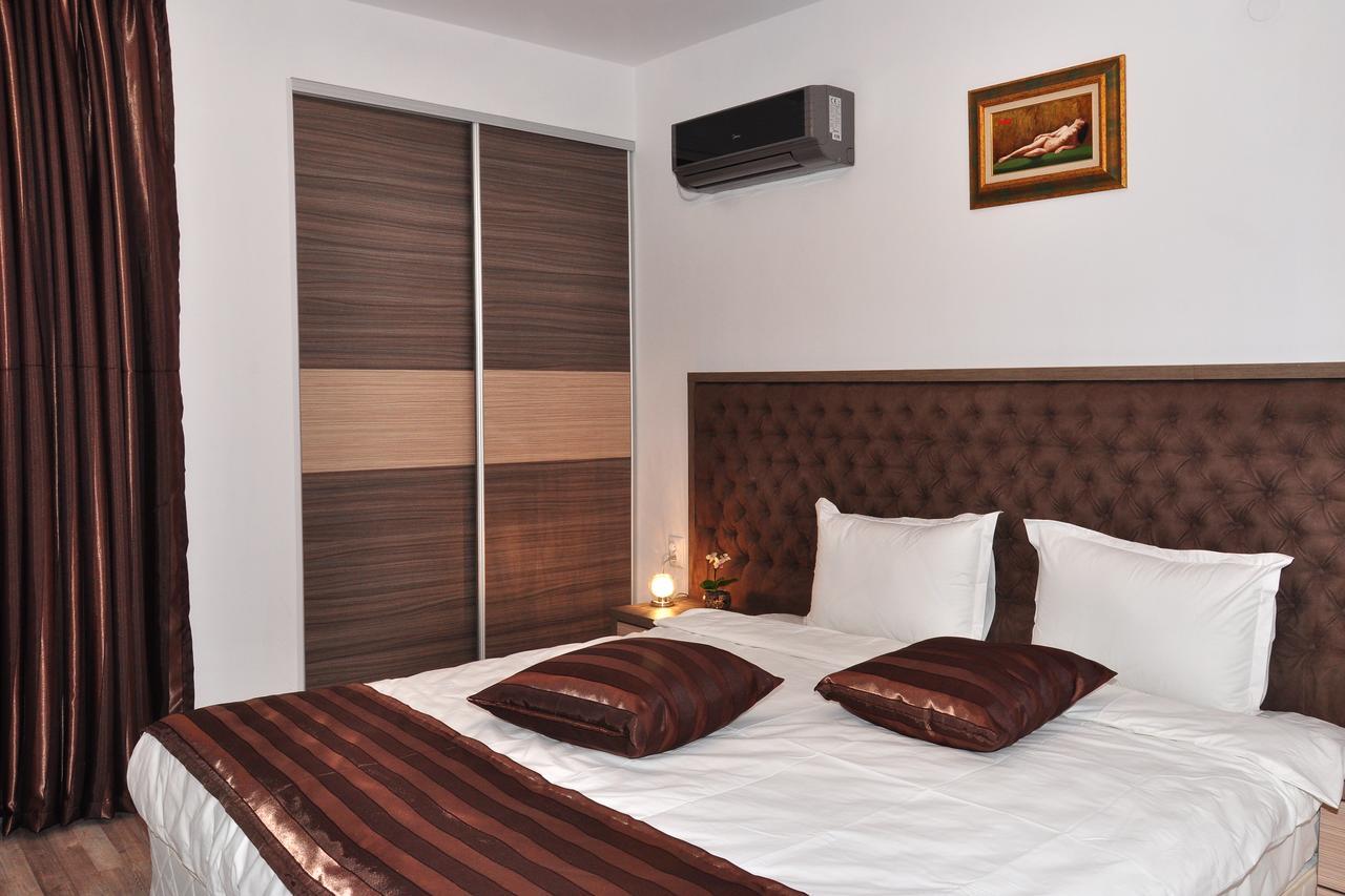 Lombardi Family Hotel Rusçuk Dış mekan fotoğraf