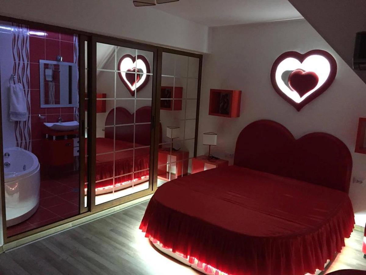 Lombardi Family Hotel Rusçuk Dış mekan fotoğraf