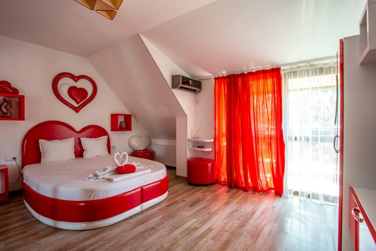 Lombardi Family Hotel Rusçuk Dış mekan fotoğraf