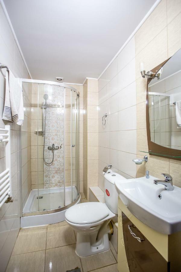 Lombardi Family Hotel Rusçuk Dış mekan fotoğraf